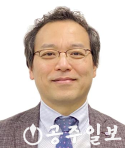 김봉기 교수.png